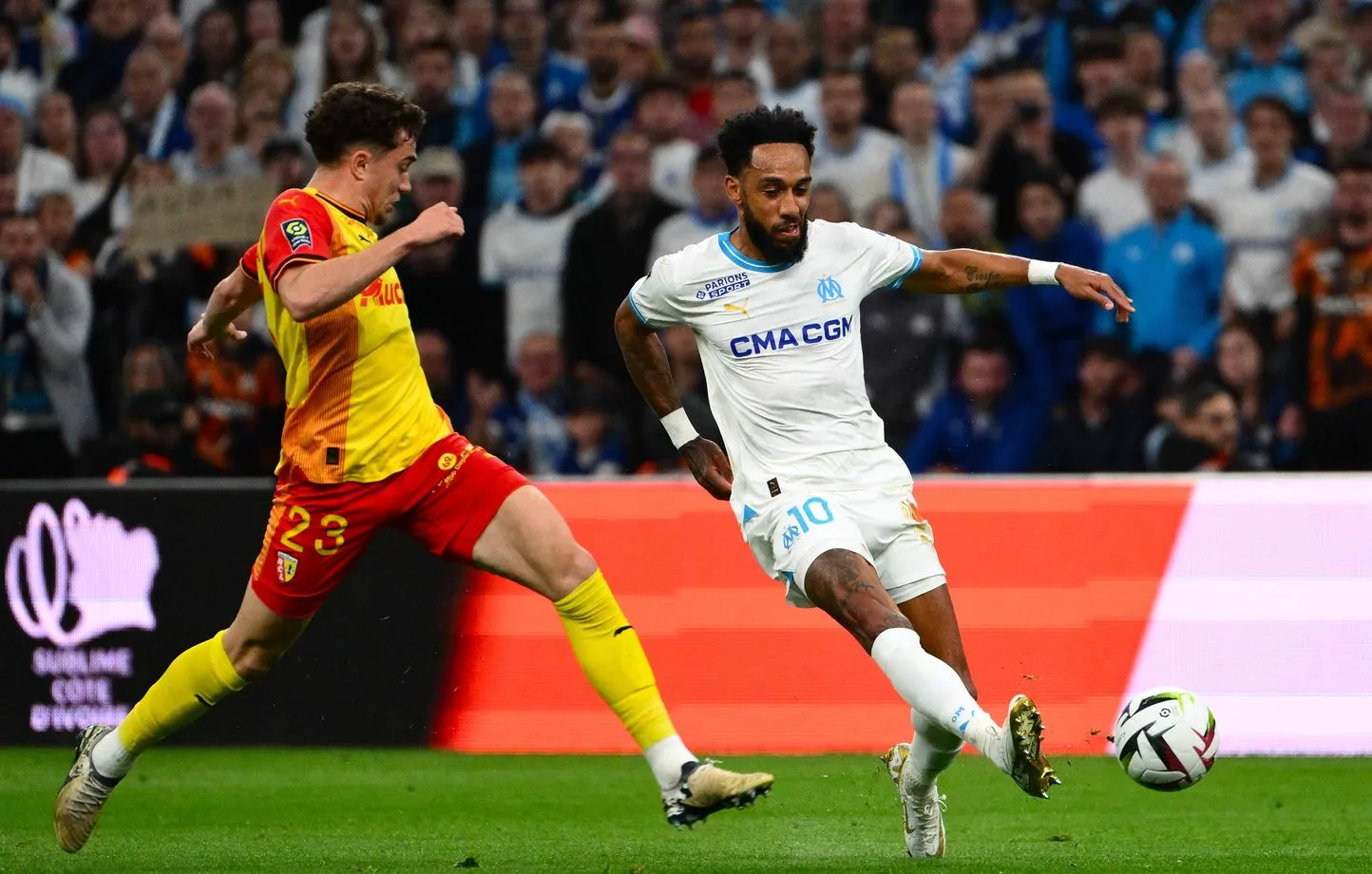 Aubameyang brille à nouveau lors de la victoire de l’Olympique de Marseille face au RC Lens