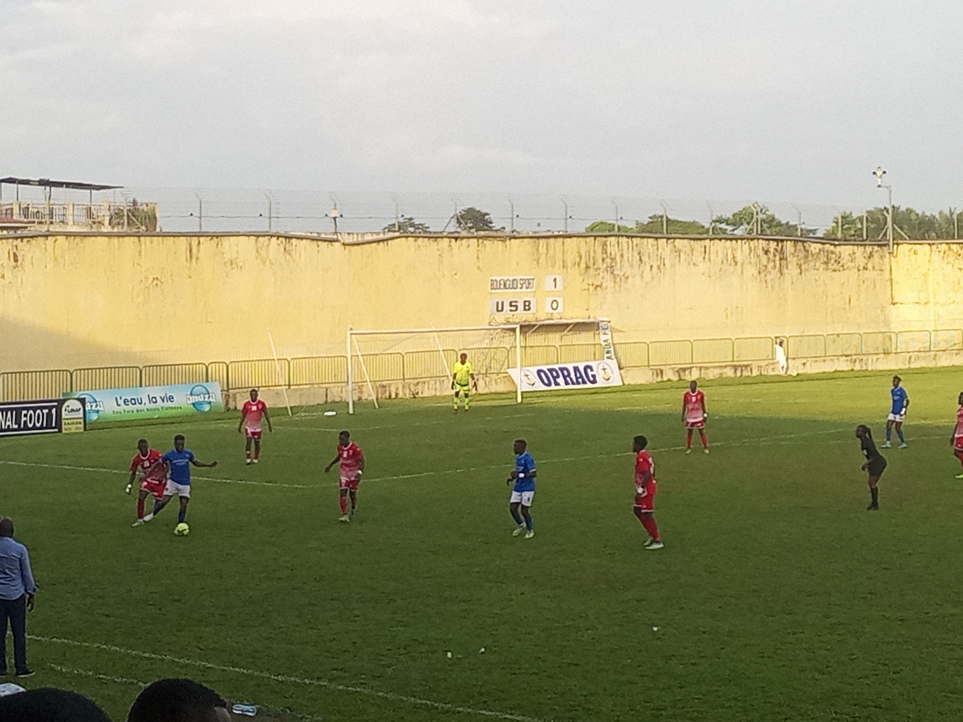 National-Foot 1 : Les Bitamois tombent dans la Bouenguidi