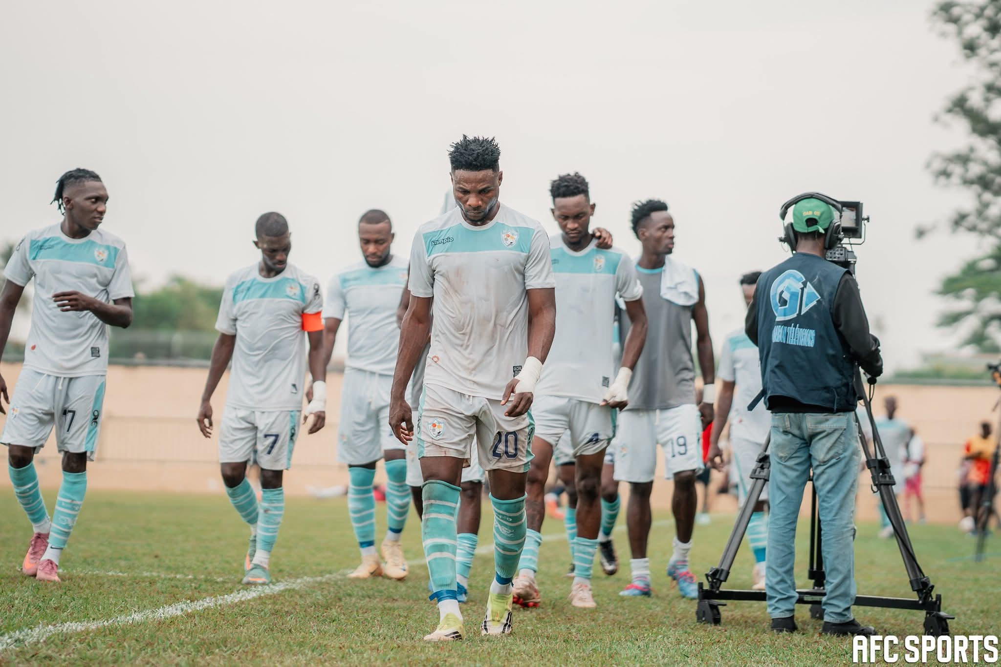National foot 1 : le Centre Mberi sportif s'impose sans rassurer face à l'AS Dikaki
