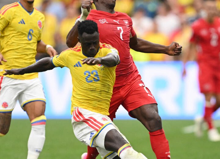 Mondial 2026 : La Suisse sort la Colombie aux tirs au but et rejoint l'Argentine en quarts