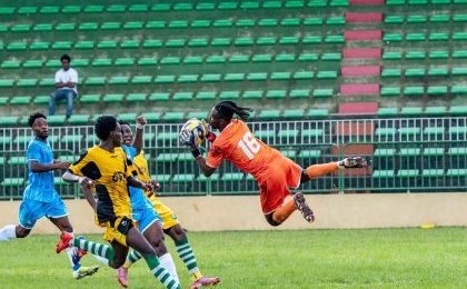 National-Foot 1 reporté : le CF Mounana et Lambaréné AC se neutralisent en amical