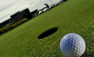 17e Open de Port-Gentil : Alexandre Illien (Messieurs) et Corine Beyeme (Dames) sur le podium