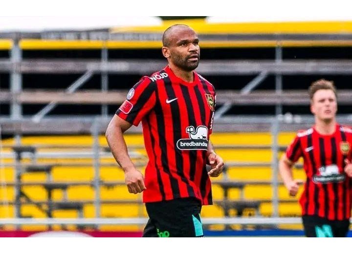 Suède : Brommapojkarna battu, Martisson Ngouali blessé