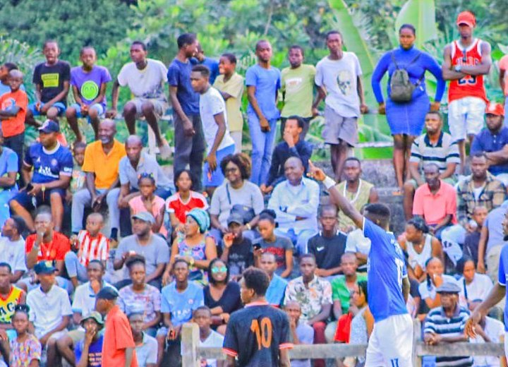 National-Foot 1 : Bouenguidi Sports assure à domicile face au FC 105