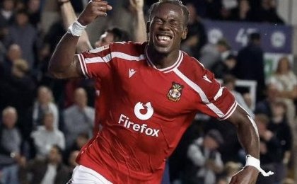 Championship : Jacques Ekomié marque dès son 2e match, Wrexham écrase Millwall