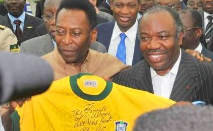 Pelé invité star pour une campagne de lutte contre le sida