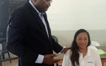 Audrey Aloli prend les commandes de la ligue de volleyball de l'Estuaire