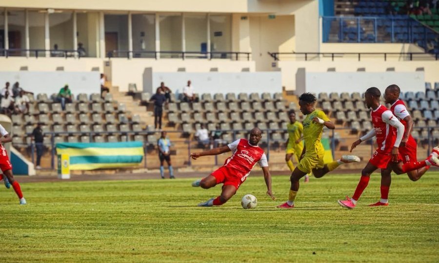 Ligue des champions CAF : Mangasport bat African Stars 3-1 et prend une sérieuse option