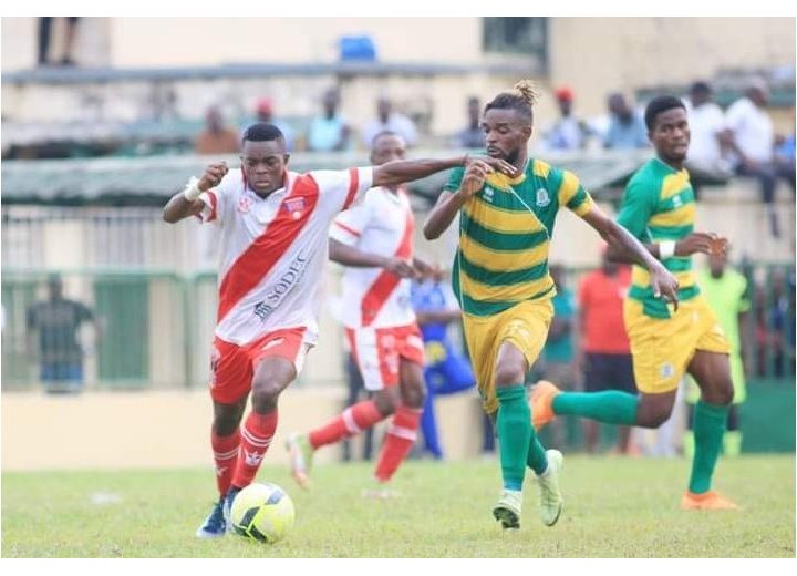 National-Foot 1 : Le classico Mangasport vs US Bitam pour lancer la 8e journée