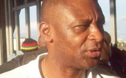 Omam Biyik dans le chaudron de l'Union Sportive de Bitam