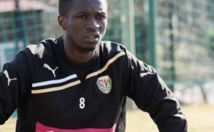 Eric Mouloungui gagne la demi-finale aller avec Slask Wroclaw