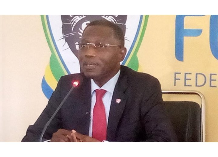 Affaire Ebanega : Dr Cyrille Mouyopa rétablit la vérité et menace de poursuites