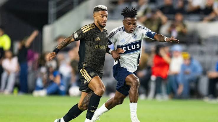 MLS : Denis Bouanga marque encore, mais le LAFC bute sur Vancouver à dix