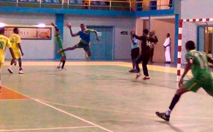 Les Panthéreaux débutent la CAN junior 2014 de handball en fanfare !