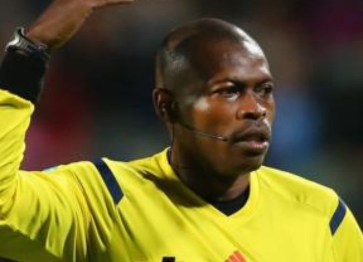 L'ancien arbitre gabonais Otogo Castane s'ouvre à une nouvelle carrière à la CAF
