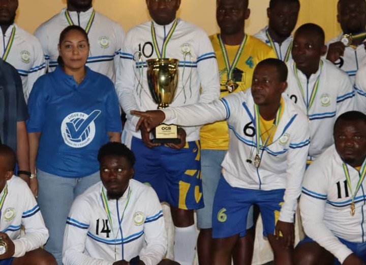L'Association omnisport Garde républicaine couronnée championne de l'Estuaire de volleyball