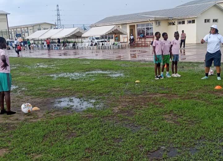 Foot féminin : la Fegafoot et la Fifa lancent une campagne nationale pour les filles de 6 à 12 ans