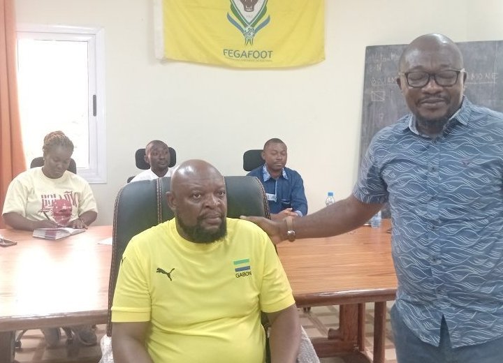 Ogooué-Ivindo : Luther Bouamboka Béhinda largement élu président de la Ligue de football