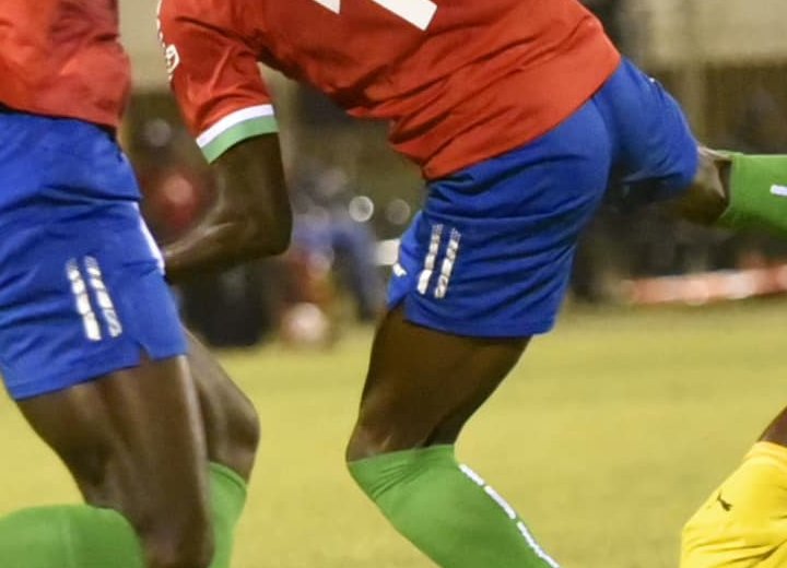 CHAN 2025 : Le Gabon arrache le nul face à la Gambie malgré des conditions chaotiques