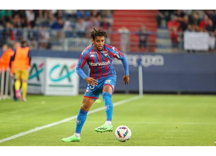 Ligue 2 : Johann Obiang et Pau FC arrachent un nul in extremis face à Clermont